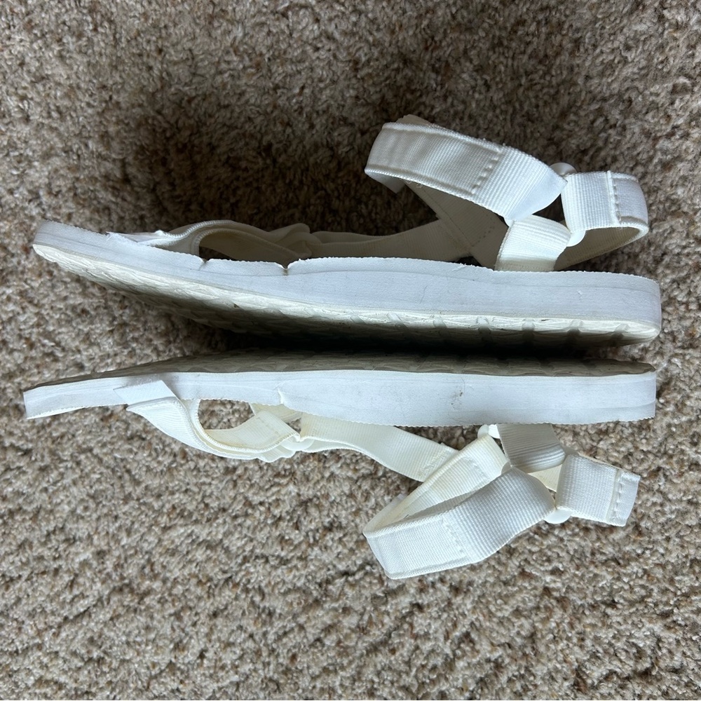 Teva Universal Women's White Velcro Strap Sandals. Size 11 - Picture 5 of 7